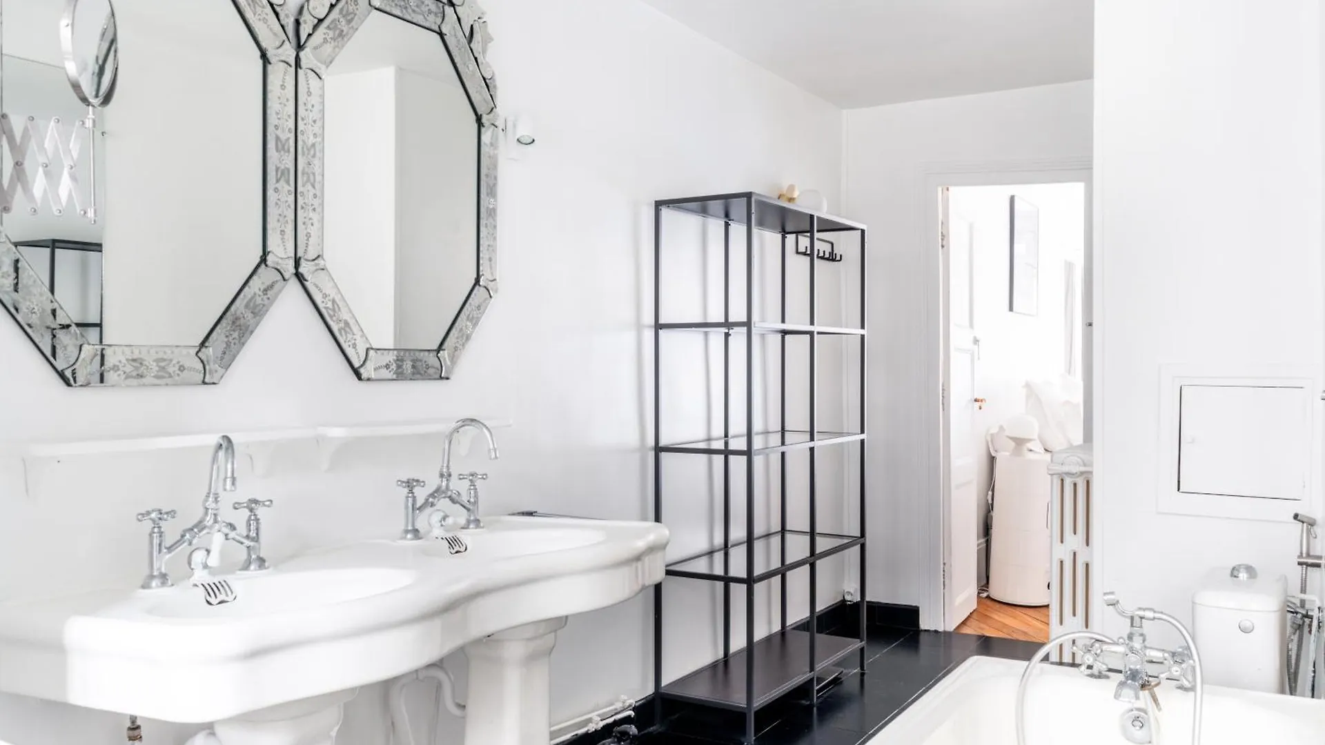 Elegance Vendome & Tuileries Apartamento Paris 0*,