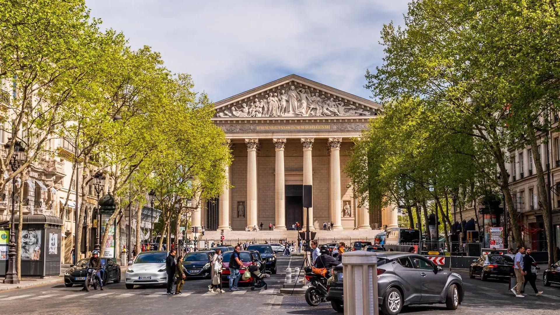 Elegance Vendome & Tuileries Apartment Paris